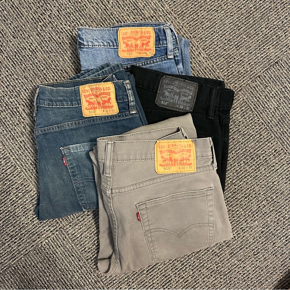 LEVI’S 513 32x32 LOT OF 4